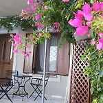 Apartman Assos Caldera *