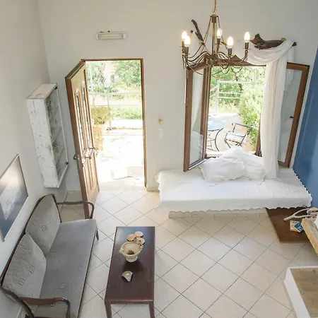 Apartment Assos Caldera *