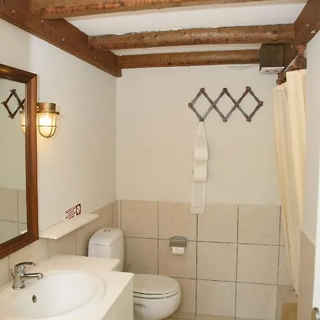 Apartment Assos Caldera