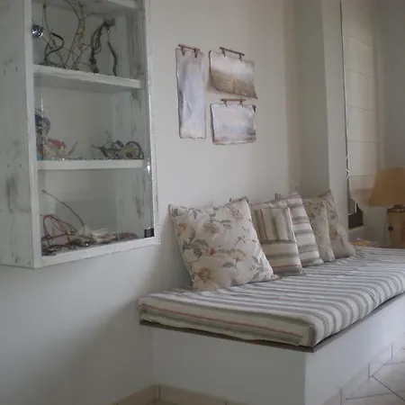 Assos Caldera Apartment *