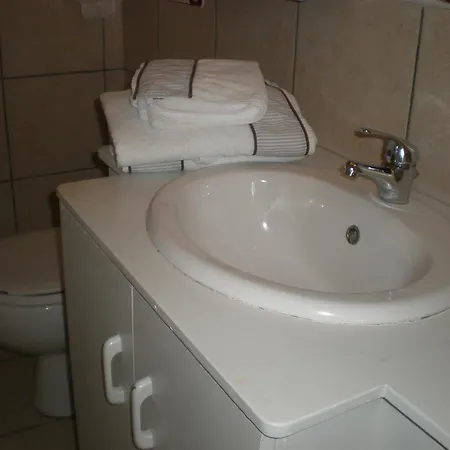 Assos Caldera أسوس